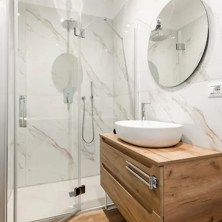 Carducci Collection 3* ボローニャ