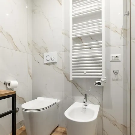 ゲストハウス Carducci Collection ボローニャ