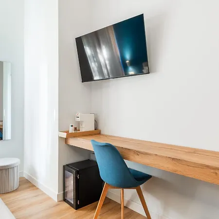 בית הארחה Carducci Collection 3*